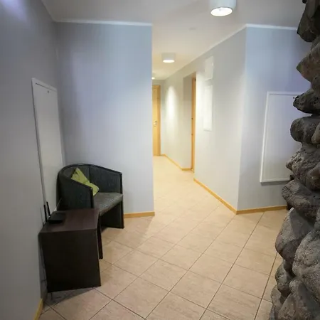 Viisnurga Puhkemajad Apartamento Uulu