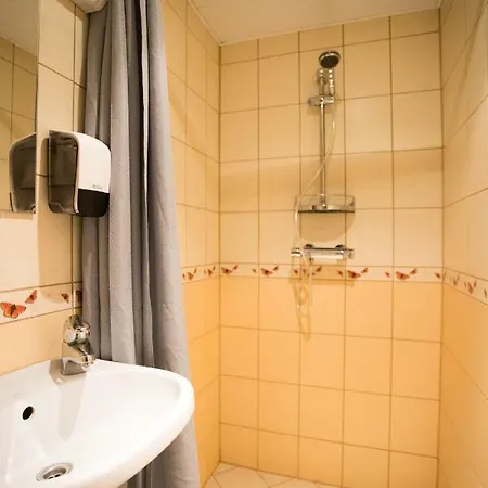 Viisnurga Puhkemajad * Uulu