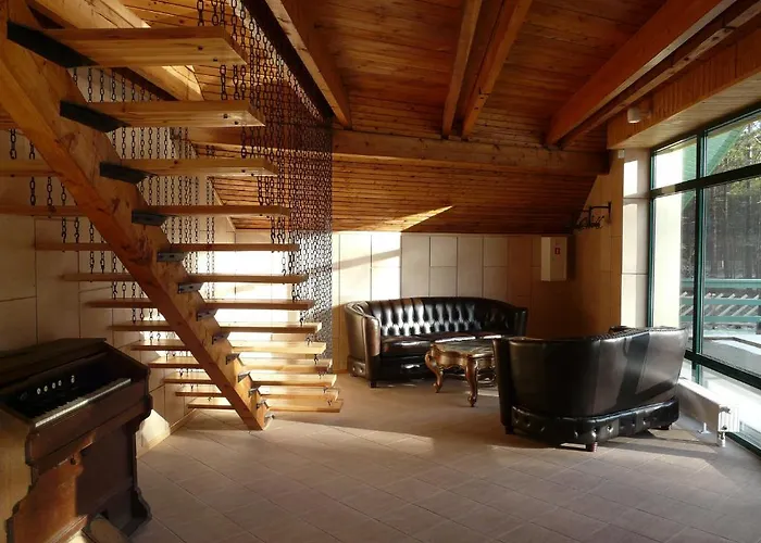 Viisnurga Puhkemajad *